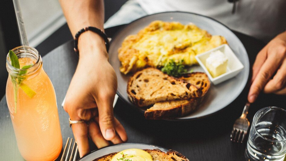Klyo - Herzhaftes Frühstück | © Klyo - Aaron Jiang