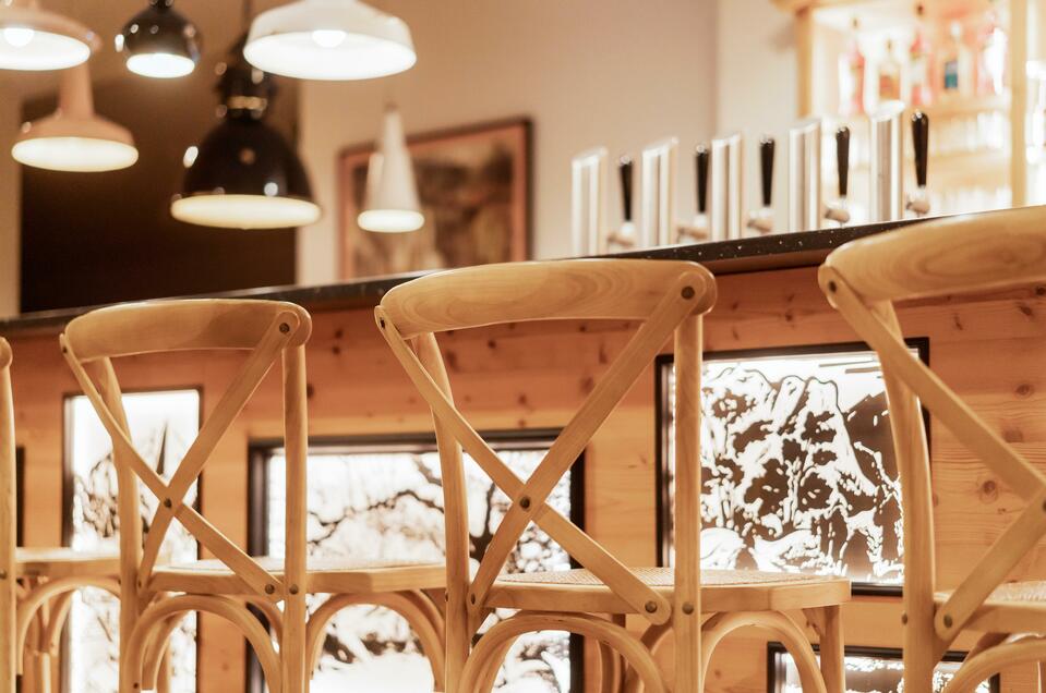 Kobinger Bar - Impression #1