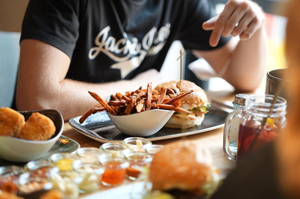 Le Burger - Impression #1 | © Le Burger - The Guardians