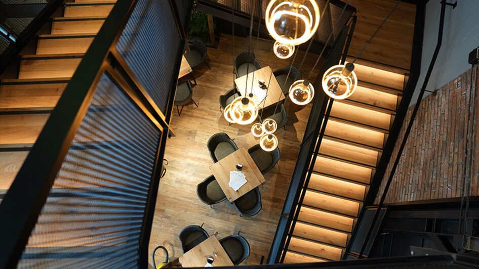 Le Burger - Stylisches Treppenhaus | © Le Burger - The Guardians