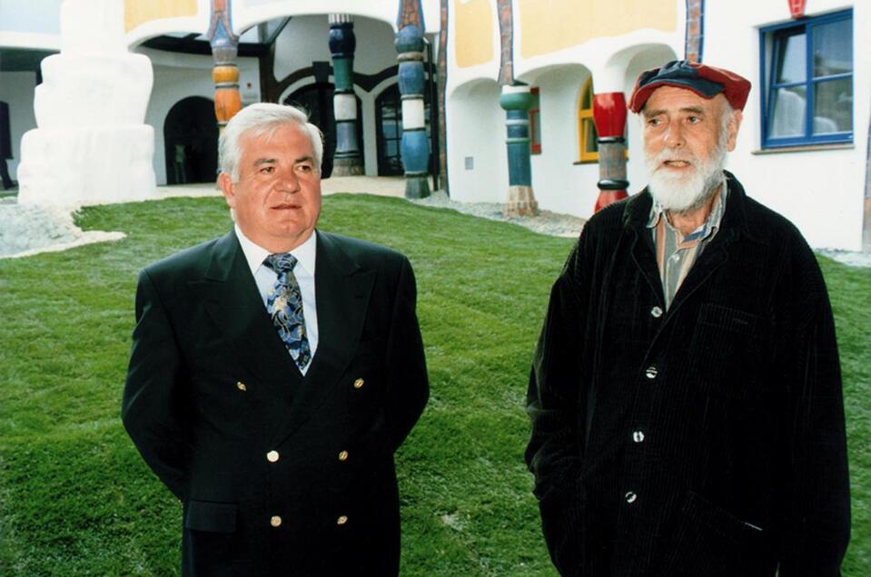 Robert Rogner und Hundertwasser | Rogner Bad Blumau | © Rogner Bad Blumau Lebenswerkstatt Robert Rogner in Bad Blumau - Impression #1 | © Rogner Bad Blumau