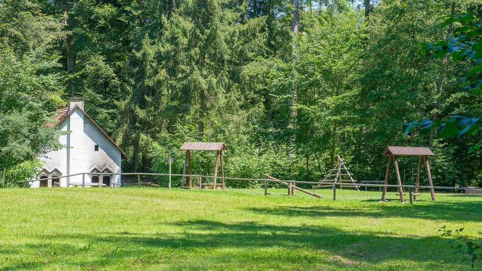 Spielplatz/Grillstation_Hinterbrühl_Oststeiermark | © Helmut Schweighofer