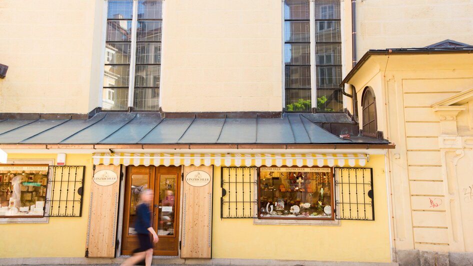 Linzbichler Süsswaren - Franziskanerplatz | © Graz Tourismus - Harry Schiffer