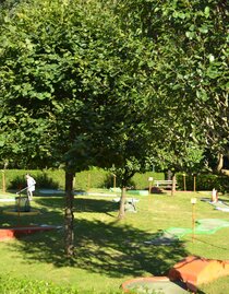 Minigolf at the Römerhütte leisure center | © Freizeitzentrum Römerhütte | Michael Lechner | © Freizeitzentrum Römerhütte Minigolf at the Römerhütte leisure center | © Freizeitzentrum Römerhütte | Michael Lechner | © Freizeitzentrum Römerhütte