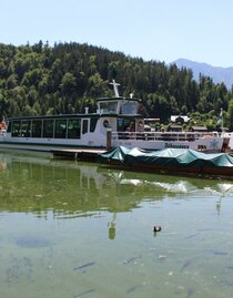 Schifffahrt, Altaussee, solar ship with fishes | © Viola Lechner | Viola Lechner | © Viola Lechner