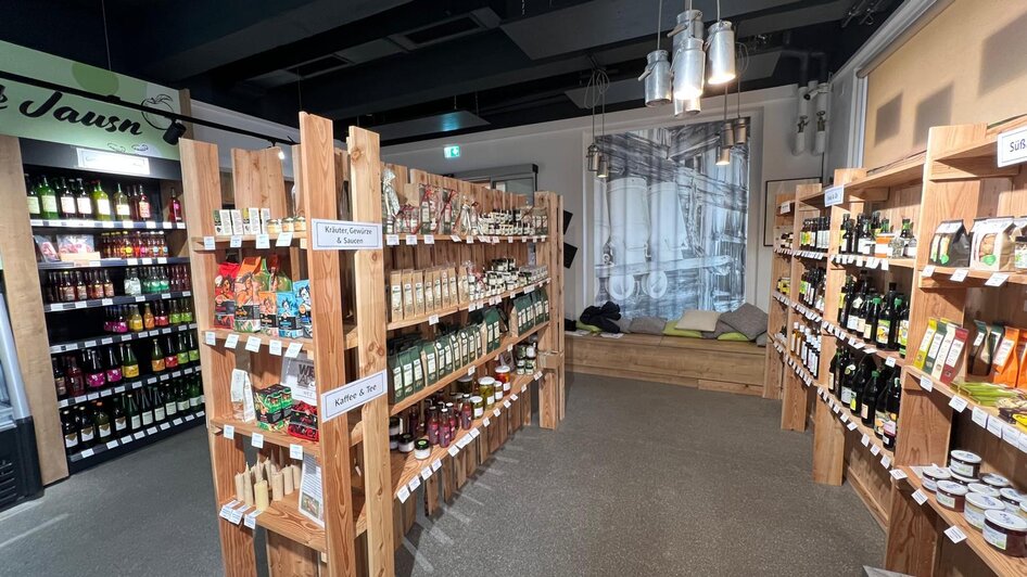 MoaktLaden_Sortiment_Oststeiermark | © Verein Weiz is(s)t regional MoaktLaden_Sortiment_Oststeiermark | © Verein Weiz is(s)t regional