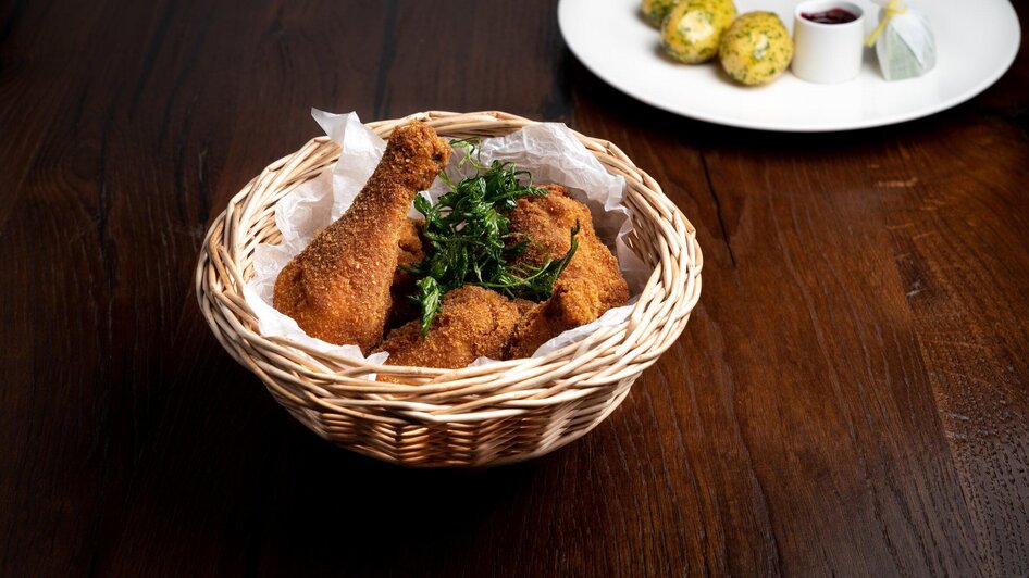 Mohrenwirt - Backhendl | © Mohrenwirt