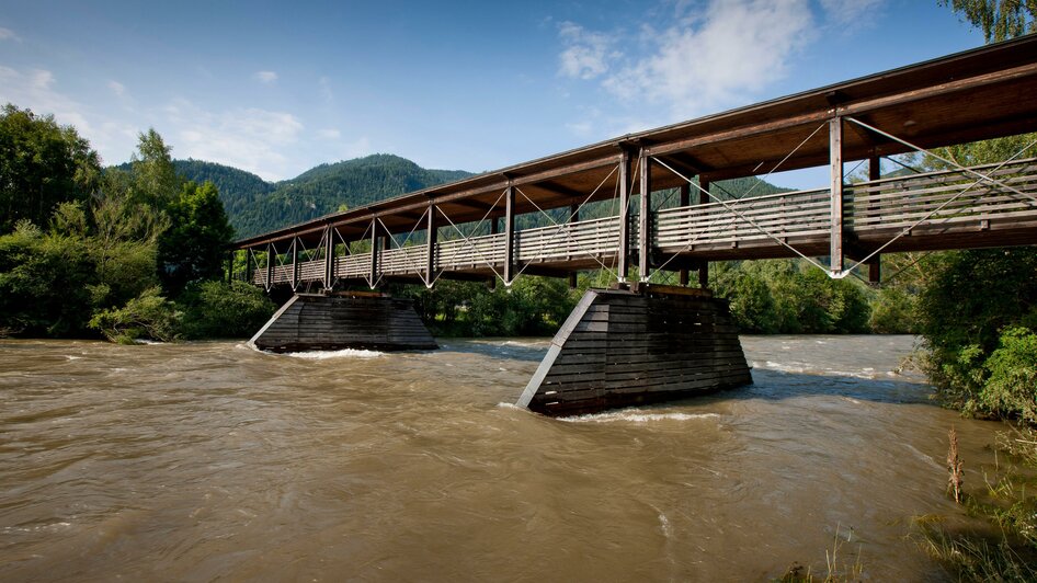 Murbrücke von unten | © Holzwelt Murau