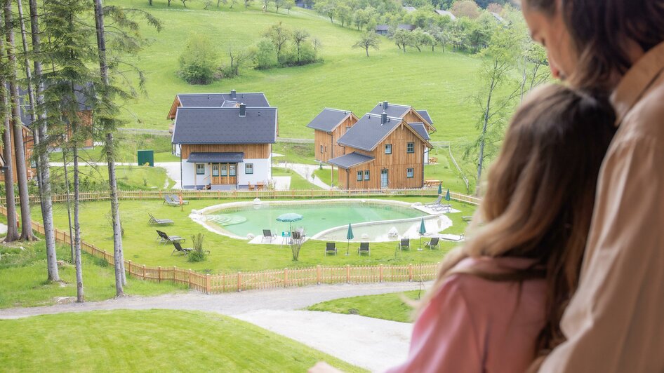 Balkon Dorfteil Musikantenwald mit Badeteich