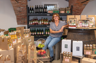 Rieger family_farm shop_Eastern Styria | © Obst- und Weinhof Rieger