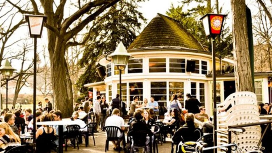 Parkhouse - Sonniger Gastgarten | © Parkhouse - Huber