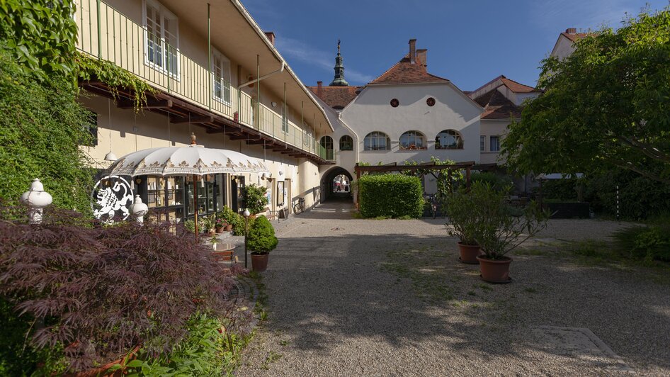 Innenhof | © Vidakovich