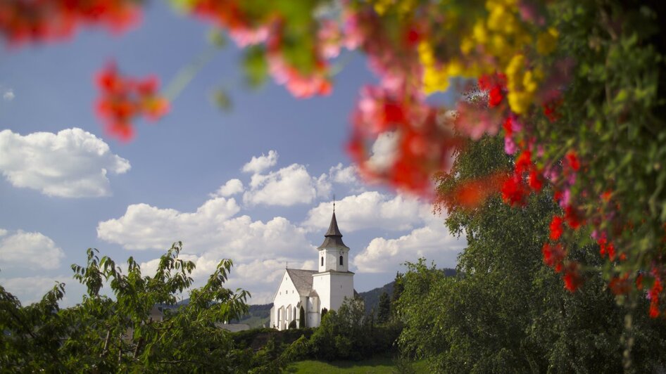 Pfarrkirche Kathrein_Blumen_Oststeiermark_Bergmann | © Tourismusverband Oststeiermark