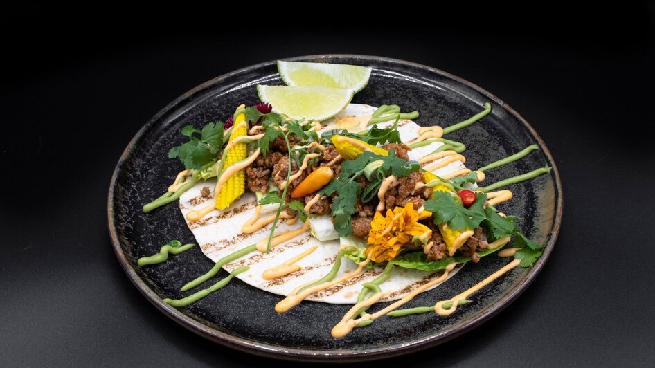 Pink Elephant - Soft Taco | © Aiola - Jauk Katharina