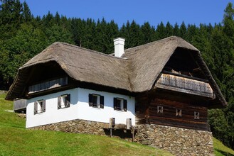 Smokehouse Schirner_outside_Eastern_Styria | © Rauchstubenhaus Schirner