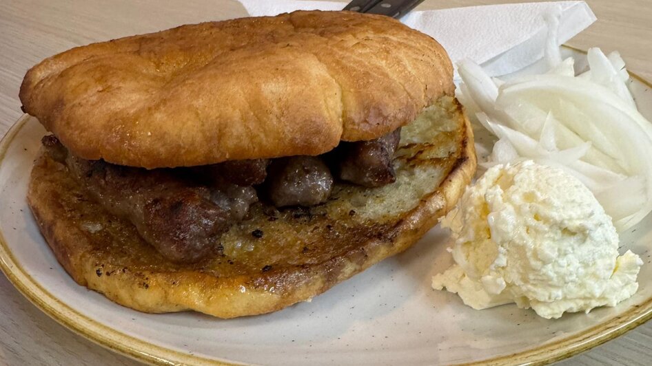 Demiri - Cevapcici-Sandwich | © Demiri