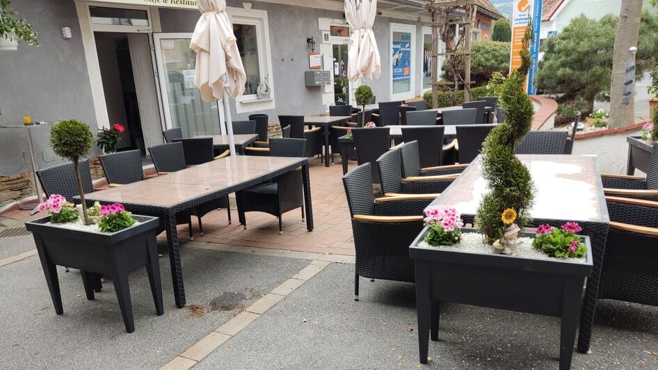 Außenbereich Harmonie | Harmonie - Viktoria Steyrer | © Harmonie - Viktoria Steyrer Außenbereich Harmonie | © Harmonie - Viktoria Steyrer