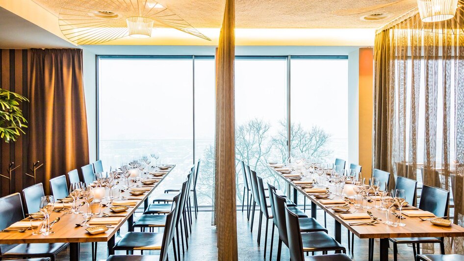 Restaurant Schlossberg - Festlich gedeckt | © Schlossberg - Werner Krug