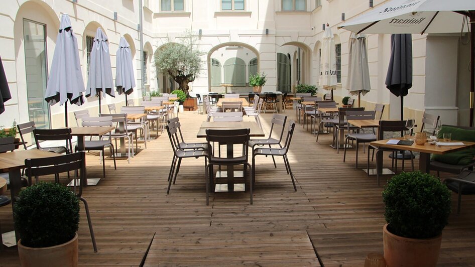 Restaurant Schmidhofer im Palais - Innenhof | © Schmidhofer im Palais