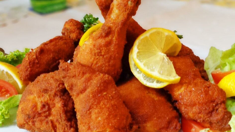 Restaurant Schwaiger, Tauplitz, Backhendltag | © Restaurant Schwaiger