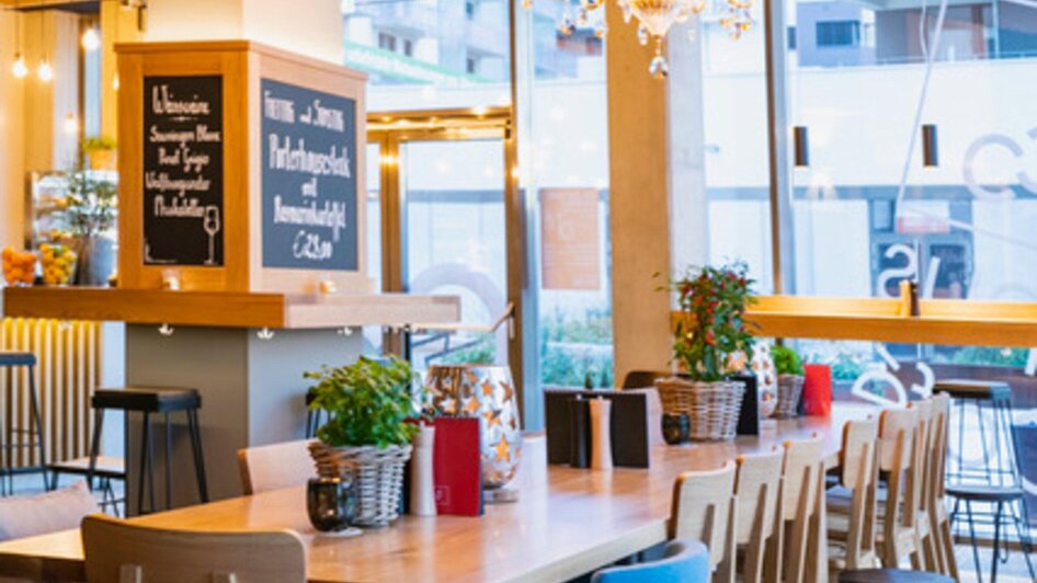 Ristorante Trenta - Moderner Restaurantbereich | © Ristorante Trenta