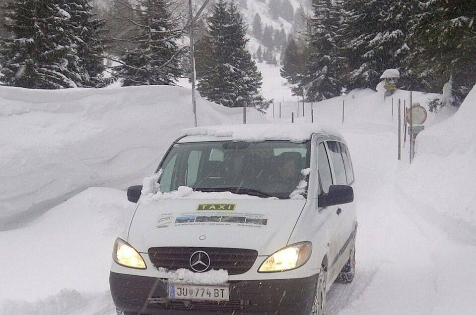 Sledge cab Edelrautehütte parking place - Impression #1 | © Taxi Kandler