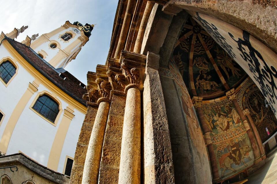 Romanischer Karner und Stadtpfarrkirche Hartberg - Impression #1 | © Tourismusverband Oststeiermark