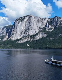 Schifffahrt, Altaussee, Solarschiff mit Trisselwan | © Altaussee Schifffahrt | Altaussee Schifffahrt | © Altaussee Schifffahrt