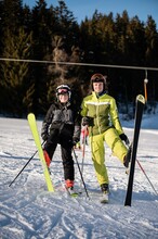 Skiing_with children_Eastern Styria | © Joglland-Waldheimat