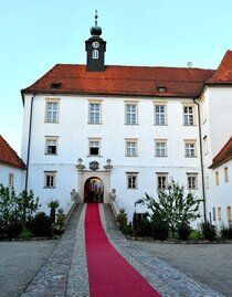 Eingang Schloss Oberradkersburg | © Schloss Oberradkersburg | © Schloss Oberradkersburg