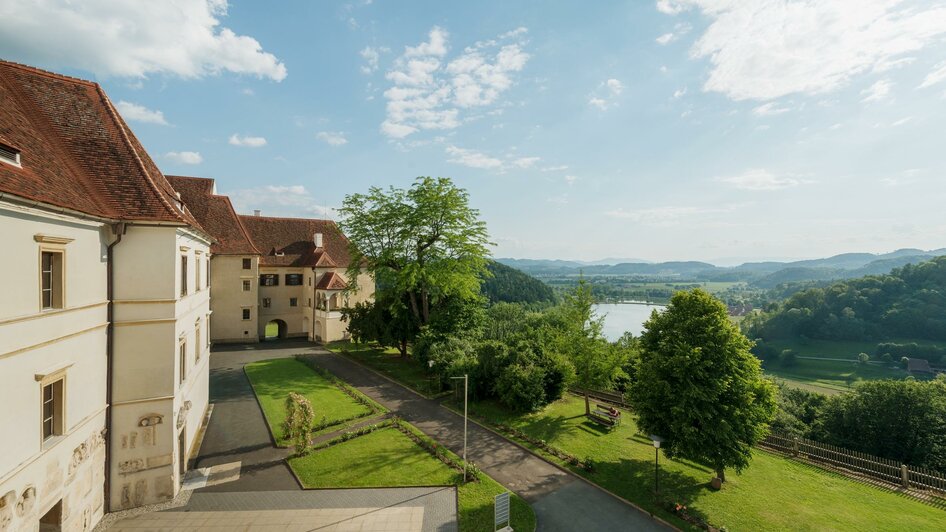 Schloss_Seggau Blick auf den Sulmsee | © Stefan Kristoferitsch