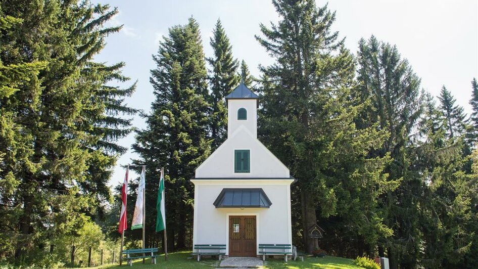 Schutzhütte Masenberg_Glückskapelle_Oststeiermark | © Helmut Schweighofer