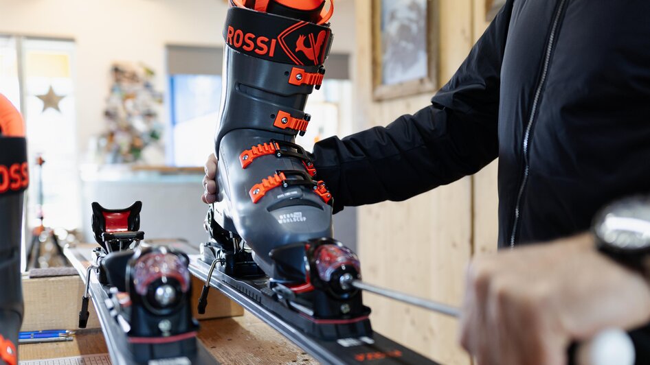 Skiservice | Christian Maierbrugger | © Snowboardschule Huskys Skiservice | © Snowboardschule Huskys