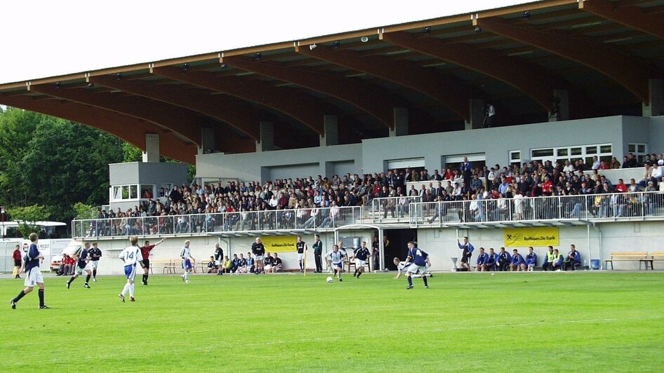 Solarstadion_Tribüne_Oststeiermark | © Tourismusverband Oststeiermark