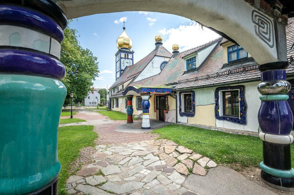 St. Barbara Kirche - Hundertwasser - Impression #1 | © TV Region Graz - Die Abbilderei