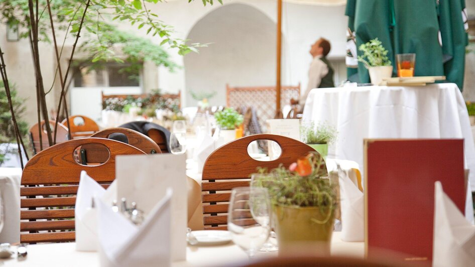 Stainzerbauer - Summer courtyard | © Stainzerbauer Stainzerbauer - Sommerlicher Gastgarten | © Stainzerbauer