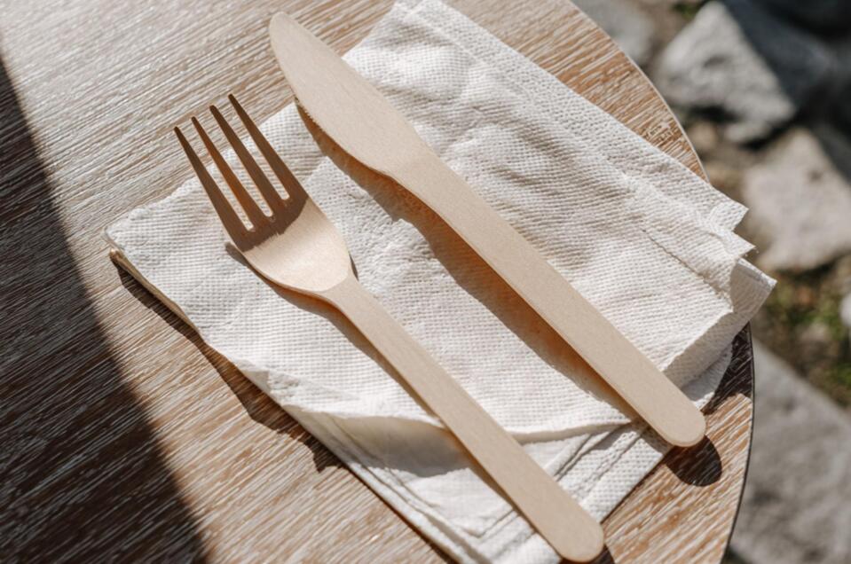 Standl 3 - Heisse Würstl Messner - Impression #1 | © Midjourney - Benedikt Trummer