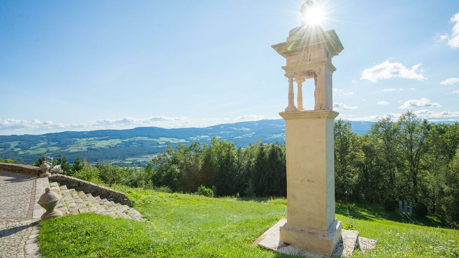 Pöllauberg_Steinerner Bildstock_Oststeiermark | © Helmut Schweighofer