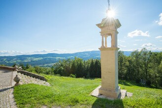 Pöllauberg_Steinerner Bildstock_Oststeiermark | © Helmut Schweighofer