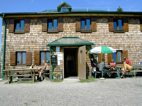 SteinplanHütte-Außenansicht1-Murtal-Steiermark | © Steinplan Schutzhaus