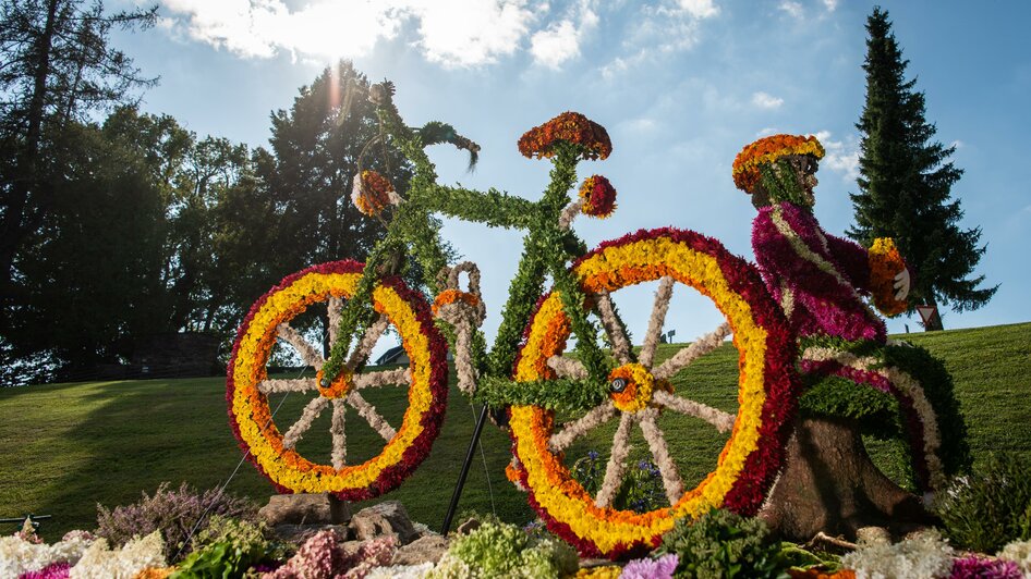 Steirische Blumenstraße_Blumenwagen _Oststeiermark | © Steirische Blumenstraße