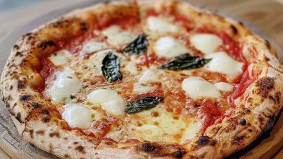 Pizza | Daniel Trost | © Daniel Trost Pizza | © Daniel Trost