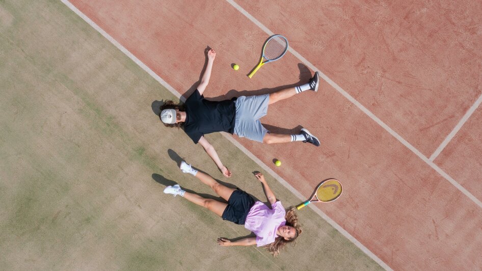 Tennisplatz - Sportarena Zloam