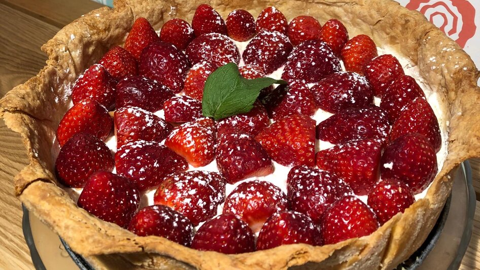 Tscheppe ums Eck - Erdbeerkuchen | © Tscheppe ums Eck