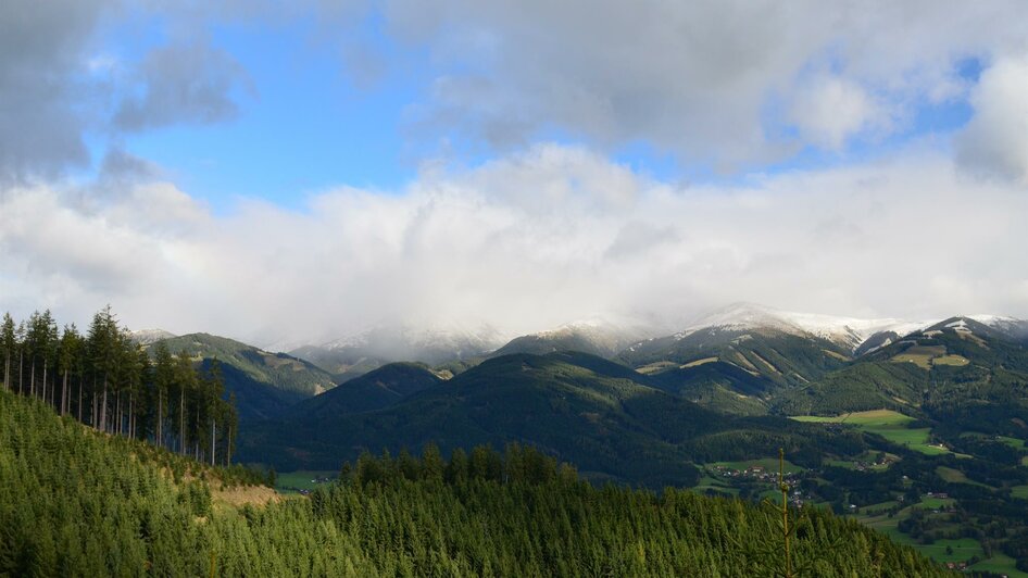 TurmimGebirge-Ausblick3-Murtal-Steiermark | © Anita Fössl