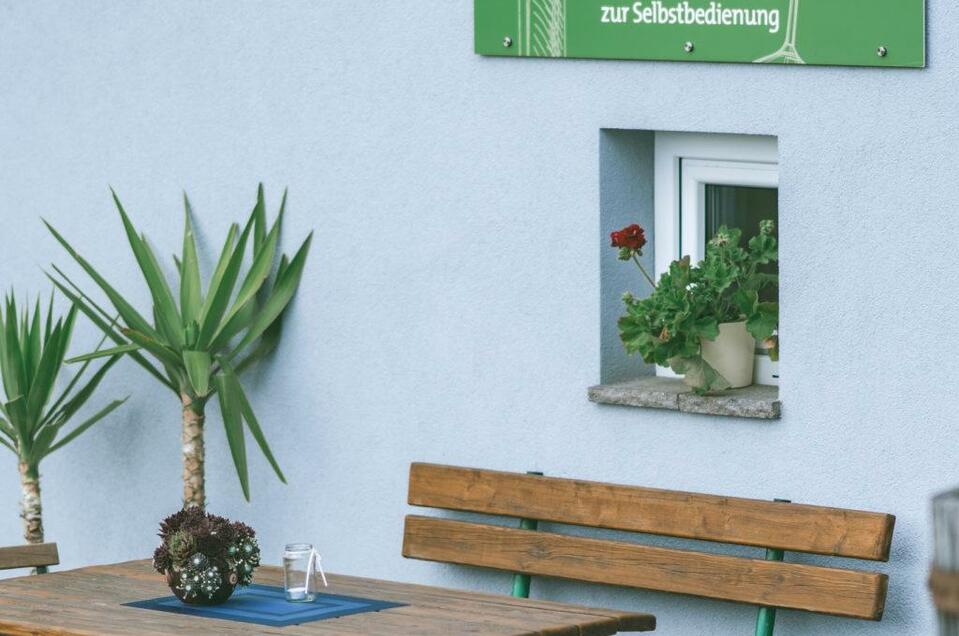 Wine rest area Buschenschank Sammer - Impression #1 | © Richard Sammer