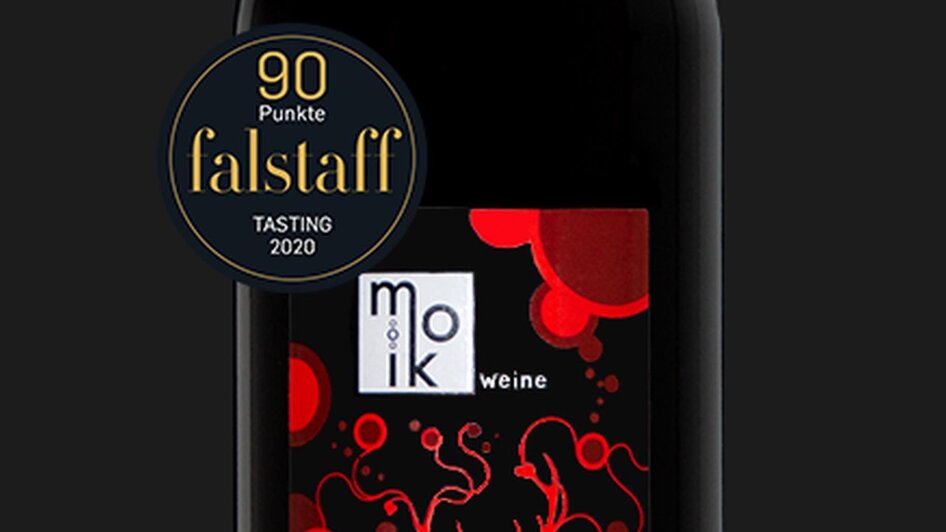 Weinflasche | © Weinbau Moik Weinflasche | © Weinbau Moik