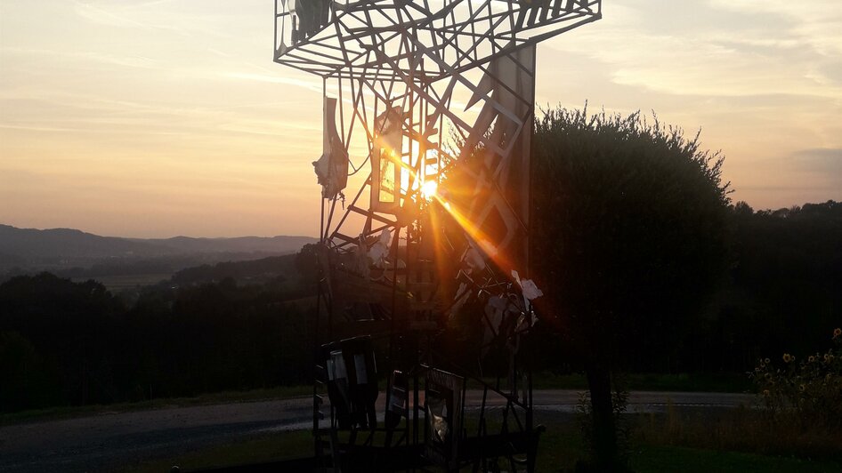 Skulptur beim Weingut Kapper | © TheSchubitu