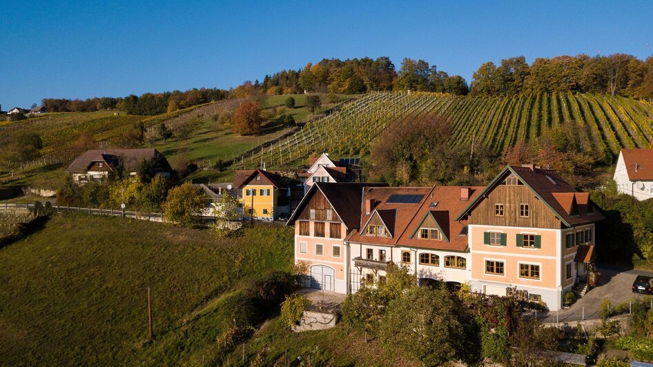 Weingut Wolfgang Lang_Hausansicht_Oststeiermark | ©  Weingut Wolfgang Lang