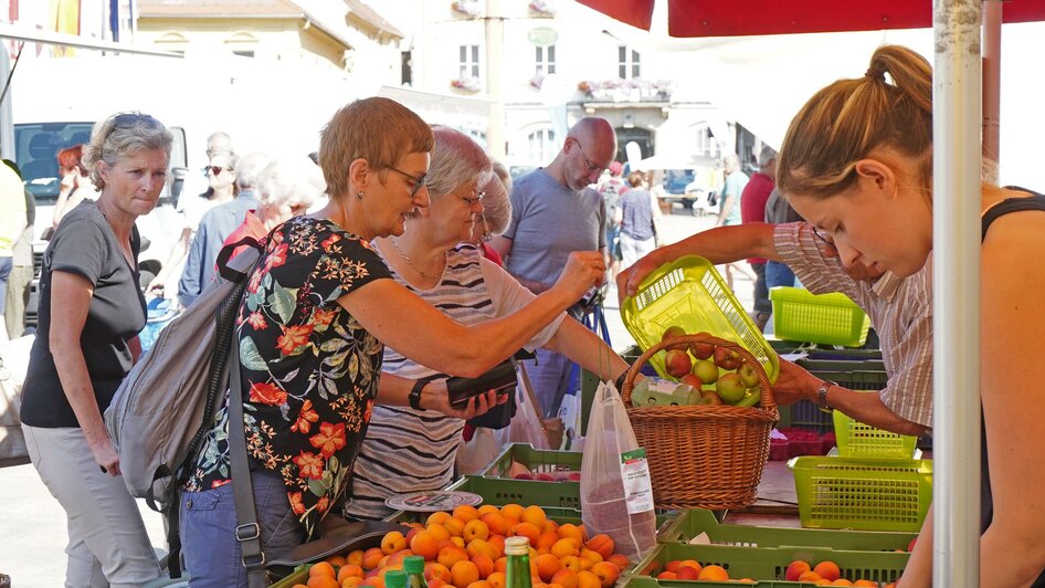 Wochenmarkt Bruck